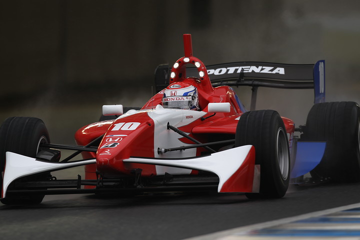 決勝で2位に入ったのは塚越広大（HFDP）