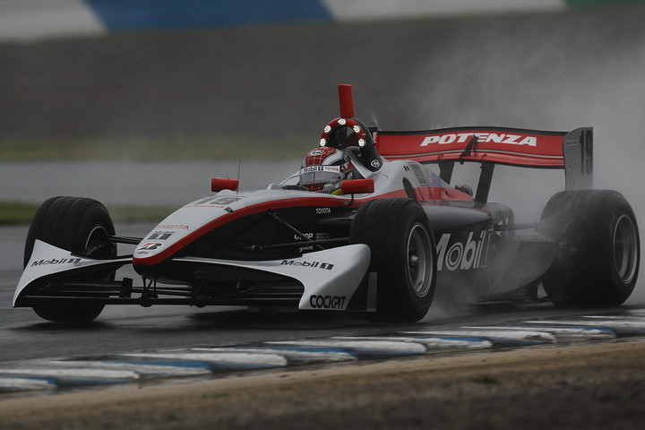 優勝はポールトゥウインでジョアオ・パオロ・デ・オリベイラ（インパル）