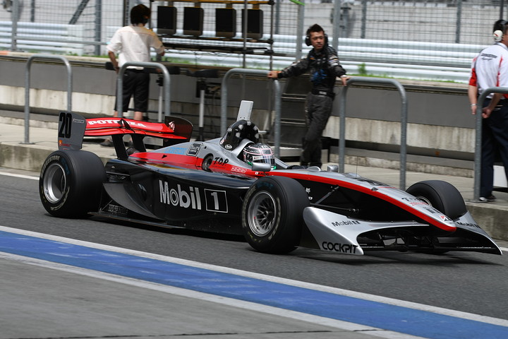 公式予選に出撃する平手晃平（インパル）