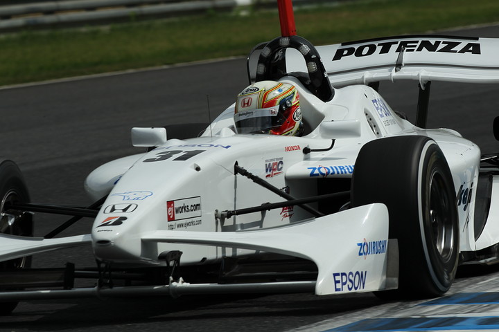 フリー走行1回目: 2位は山本尚貴（ナカジマ）でナカジマレーシング1-2