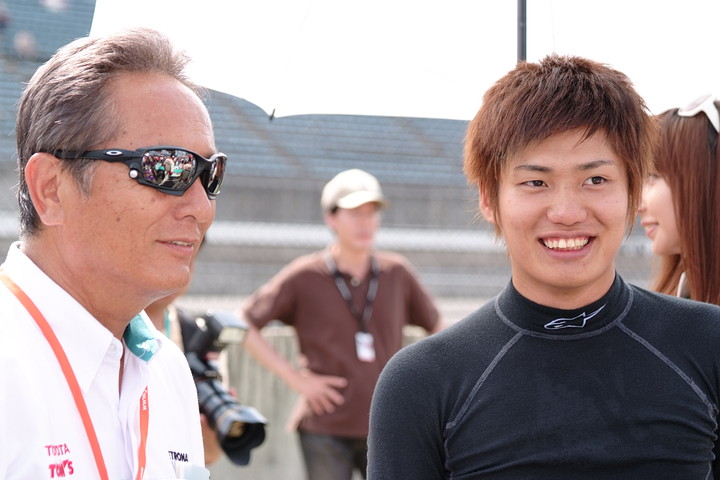 スターティンググリッド: 大嶋和也（トムス）