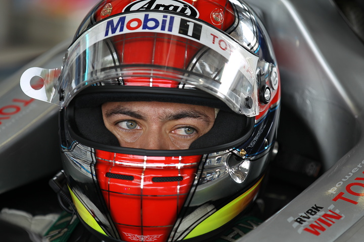 公式予選: コックピットのジョアオ・パオロ・デ・オリベイラ（インパル）