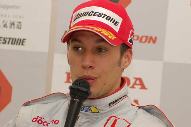 決勝記者会見: 2位は、ロイック・デュバル（ダンデライアン）