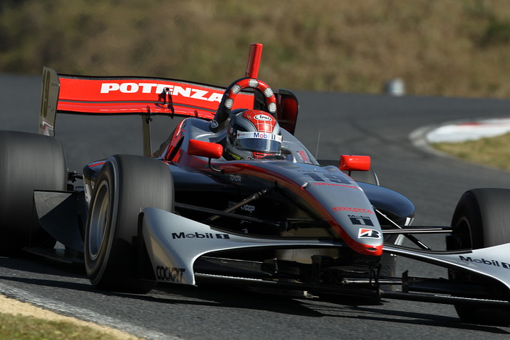 フリー走行2回目: 3位はジョアオ・パオロ・デ・オリベイラ（インパル）