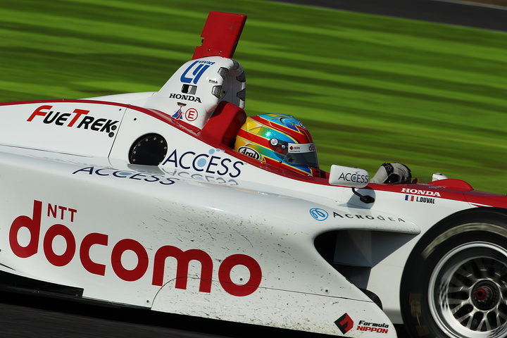 第1レースポールポジション、第2レース4位のロイック・デュバル（ダンデライアン）