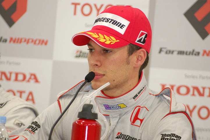 予選記者会見: ロイック・デュバル（ダンデライアン）