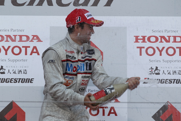 第2レース決勝: 暫定表彰式 #2