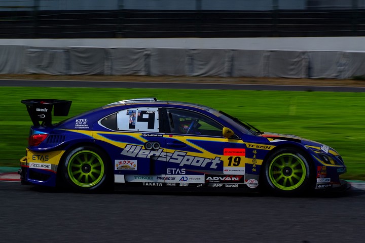 2010年度SUPER GT参戦マシンLineup(GT300): CarNo.19 ウェッズスポーツIS350（織戸学／片岡龍也組）