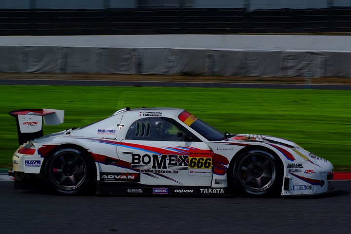 2010年度SUPER GT参戦マシンLineup(GT300): CarNo.666 BOMEX LIAN BOXSTER（山下潤一郎／宮本隆士組）