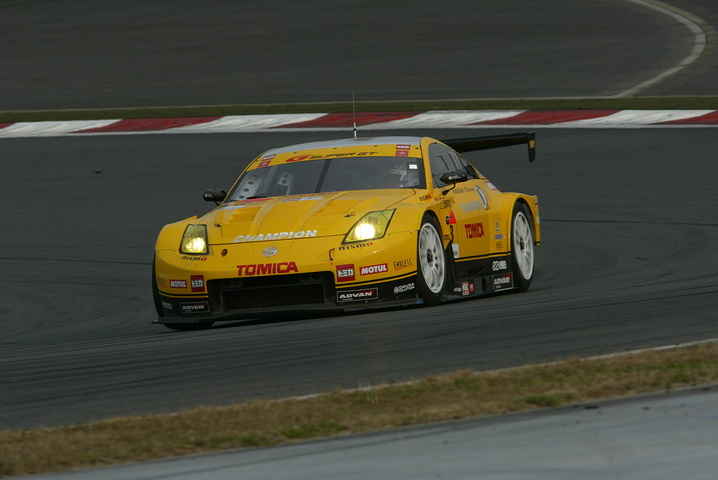 JAFGT、GT300クラス第2レース決勝2位の柳田真孝（TOMICA Z）