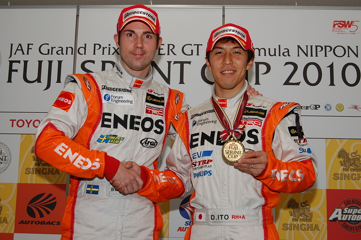 JAFGP: GT500クラス総合優勝の伊藤大輔＆ビヨン･ビルドハイム（ルマン）