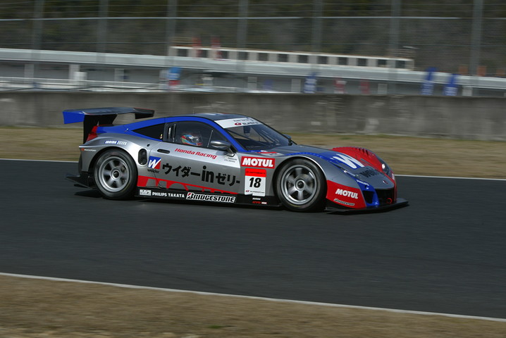 朝のフリー走行、500クラスでトップタイムはウイダーHSV-010（小暮卓史／ロイック・デュバル組）