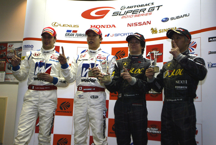 ポールポジション記者会見: 両クラス、ポールシッターのドライバーたち