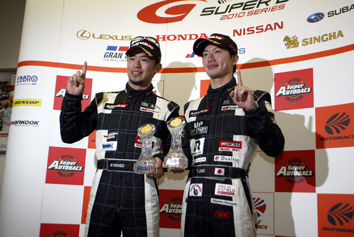 優勝記者会見: GT300クラスのウィナー