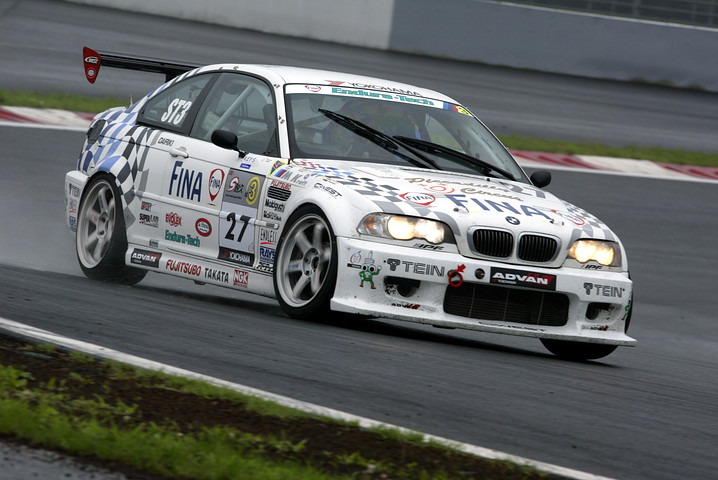 ST3クラスのポールポジションは、FINA ADVAN BMW M3（伊橋勲／廣田秀機／三澤伸輔組）	