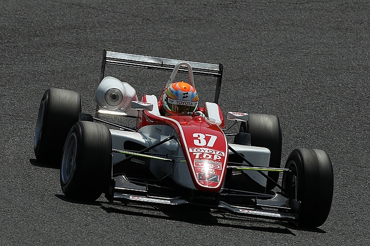 2011 Japanese F3 Driver Lineup(N Class) No.37 中山雄一（TDP SPIRIT F306）