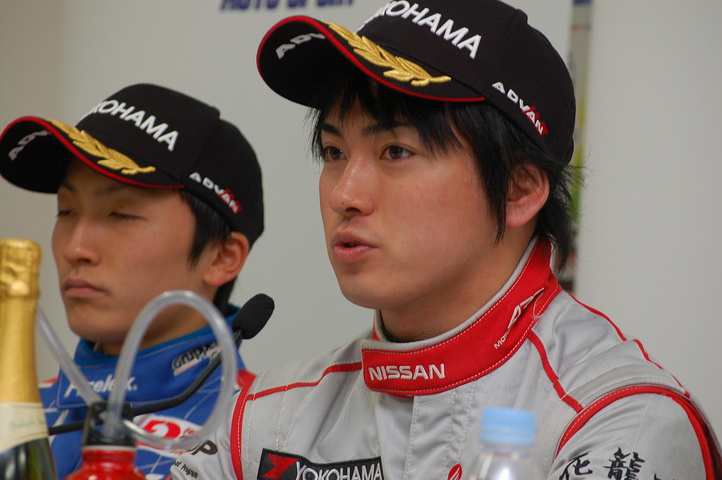 決勝記者会見: Nクラス優勝の千代勝正（NDDP）