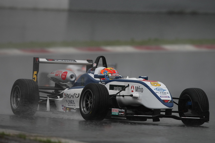 公式予選: Cクラス予選2位は山内英輝（ハナシマ）