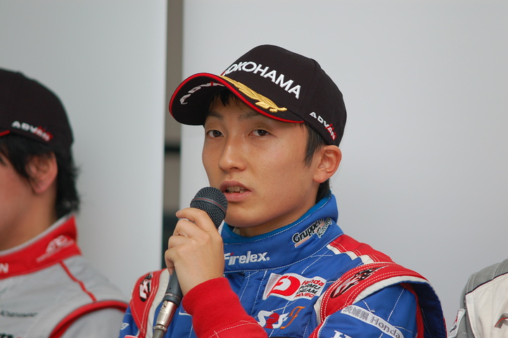 決勝記者会見: Nクラス2位の野尻智紀（HFDP）