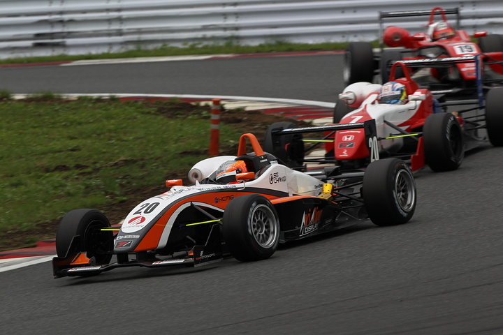 Nクラス決勝3位は、ギャリー・トンプソン（KCMG）