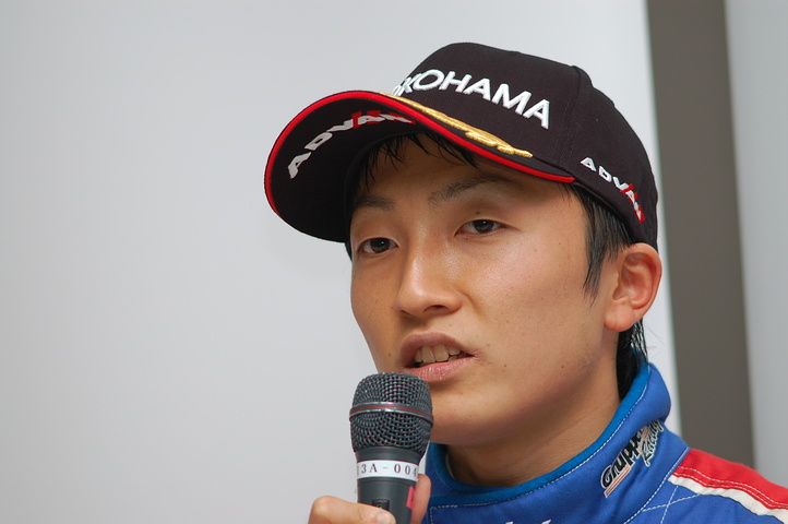 決勝記者会見: Nクラス優勝の野尻智紀（HFDP）