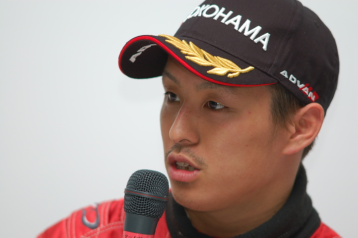 決勝記者会見: Cクラス決勝2位の関口雄飛（B-MAX）　※決勝後1分加算のペナルティで12位に後退した