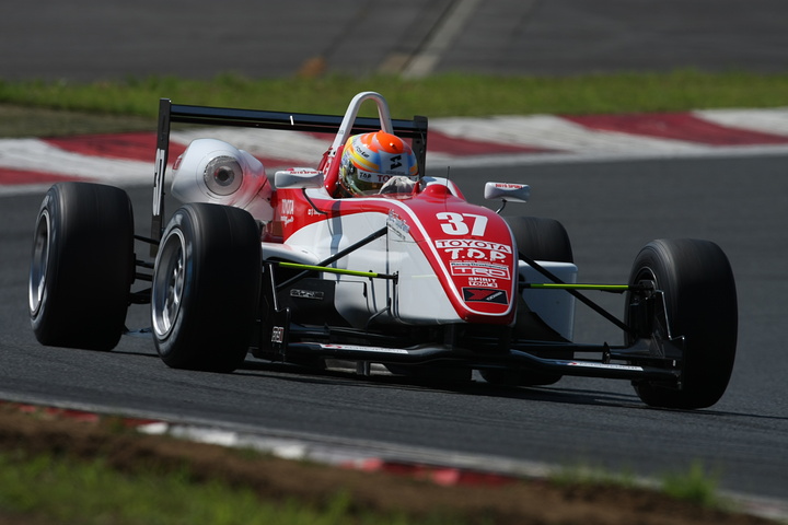 Nクラス予選2位は、中山雄一（トムス）