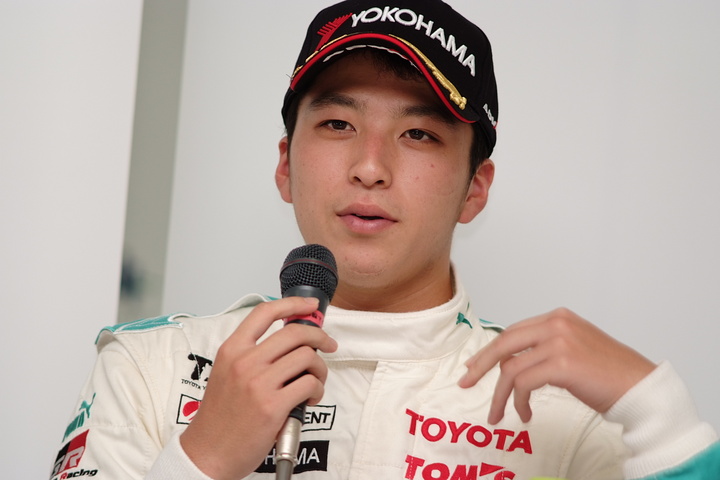 決勝記者会見: Cクラス決勝3位の蒲生尚弥（トムス）