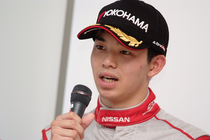 決勝記者会見: Nクラス決勝2位の佐々木大樹（NDDP）
