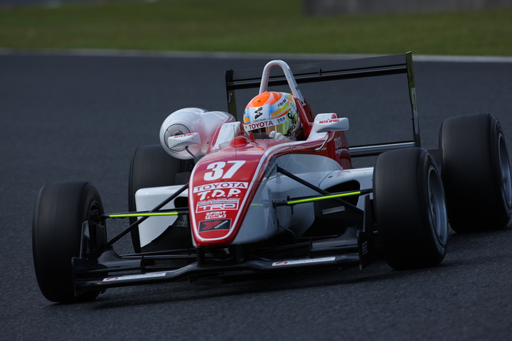 Nクラス予選3位は、中山雄一（トムス）