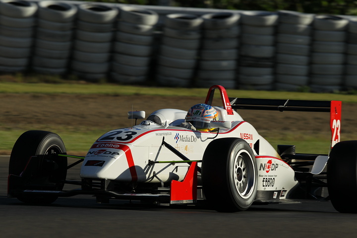 Nクラス優勝は千代勝正（NDDP）