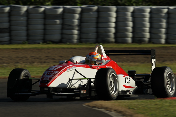 Nクラス決勝2位は中山雄一（トムス）