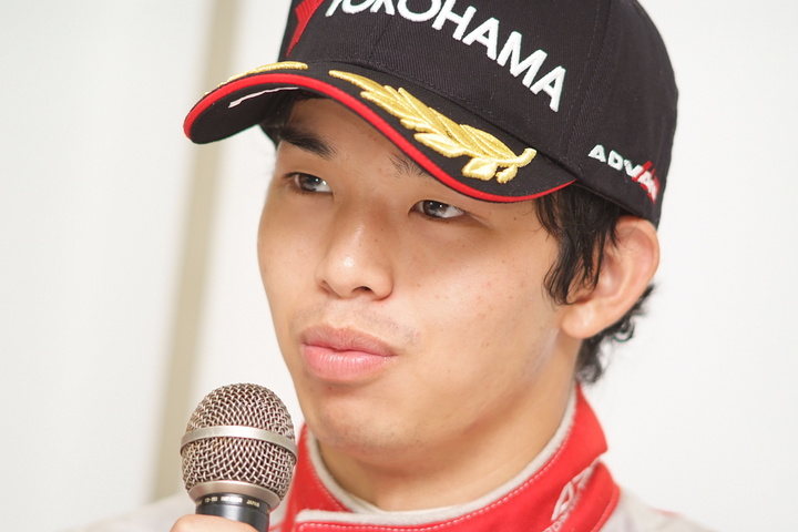 決勝記者会見: Nクラス決勝2位の佐々木大樹（NDDP）