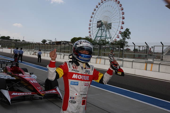 参戦2年目にして歓喜の初ポールは、山本尚貴（無限）