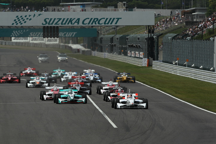 38周の決勝レースがスタートした