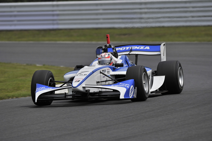 公式予選: 2位は大嶋和也（ルマン）