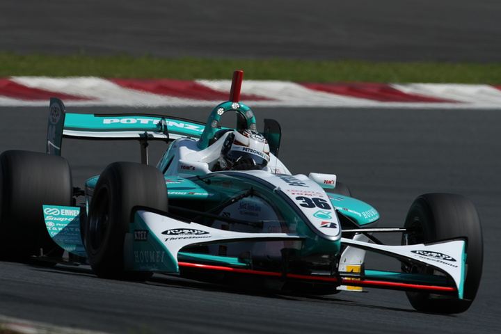 フリー走行2回目2位は、アンドレ・ロッテラー（トムス）