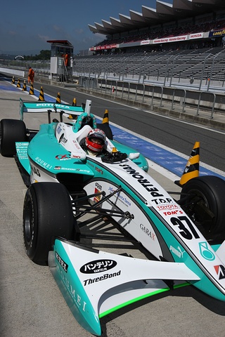 予選3位は中嶋一貴（トムス）