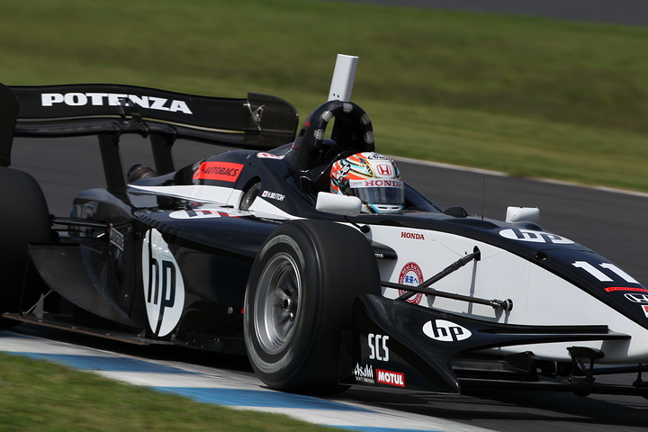 フリー走行1回目: このレーススポット参戦の武藤英紀（リアル）は11位