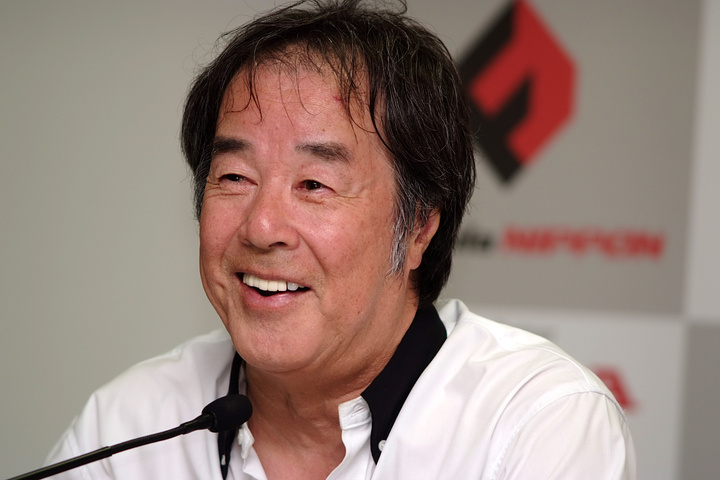 決勝記者会見: 優勝チーム監督の星野一義氏