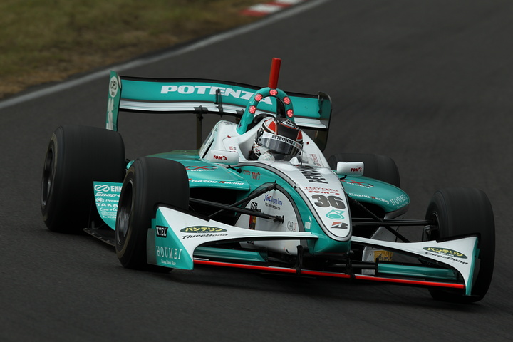 優勝はアンドレ・ロッテラー（トムス）