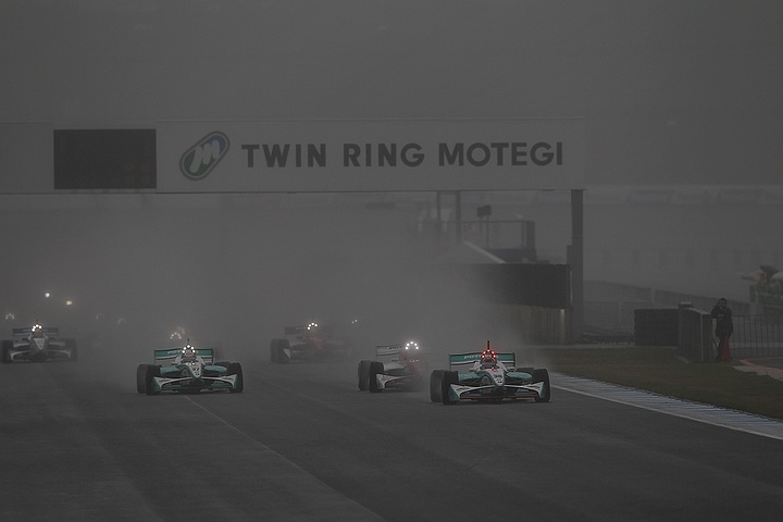 決勝レース2のスタートシーン #1