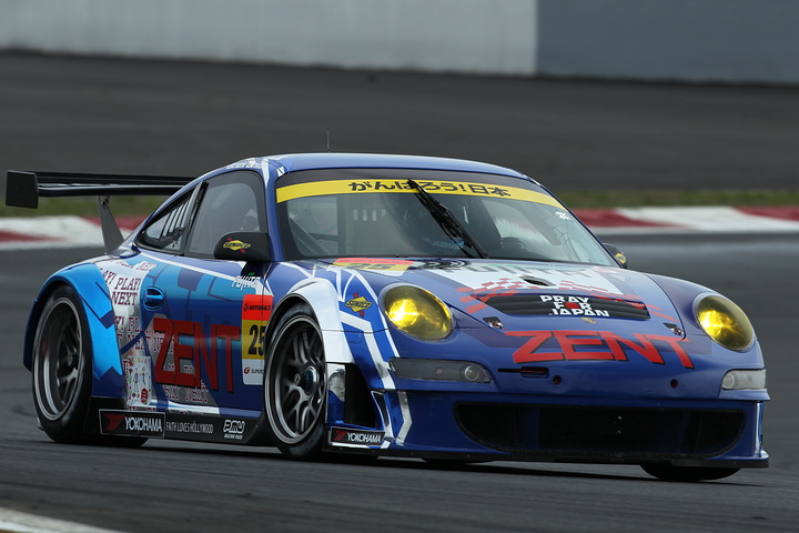 2011 SUPER GT Lineup(GT300): CarNo.25 ZENT Porsche RSR（都筑晶裕／土屋武士組）