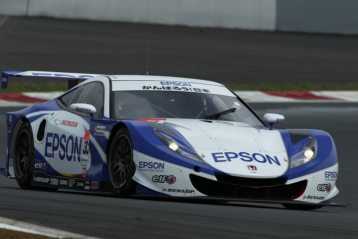 2011 SUPER GT Lineup(GT500): CarNo.32 EPSON HSV-010（道上龍／中山友貴組）