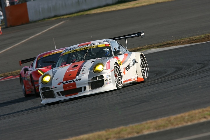 JAFGP GT300クラス第2レース: 決勝2位は影山正彦（HANKOOK PORSCHE）