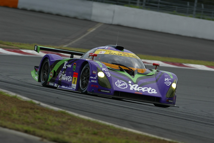 GT300クラス決勝3位は、エヴァンゲリオンRT初号機アップル紫電（高橋一穂／加藤寛規組）