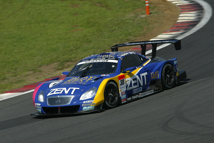 スーパーラップ: GT500クラス予選2位は、ZENT CERUMO SC430（立川祐路／平手晃平組）