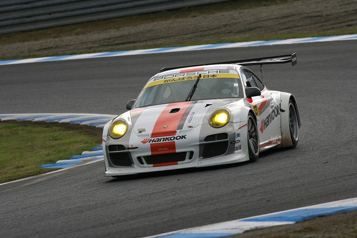 GT300クラス決勝2位はHANKOOK PORSCHE（影山正美／藤井誠暢組）