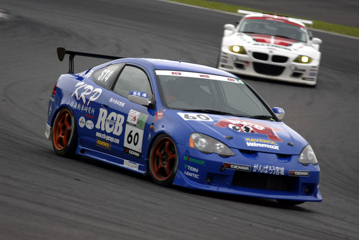 フリー走行ST4クラストップタイムは、RCB with KRPウインマックステイン（小林康一／小幡弘／山田隆行組）