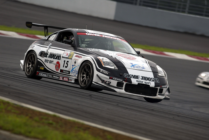 ST3クラス優勝は、岡部自動車ディクセルTeamTetsya Z（長島正明／田中モジョル／田中哲也組）